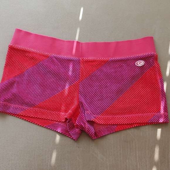 Shorts - Picture 1 of 5